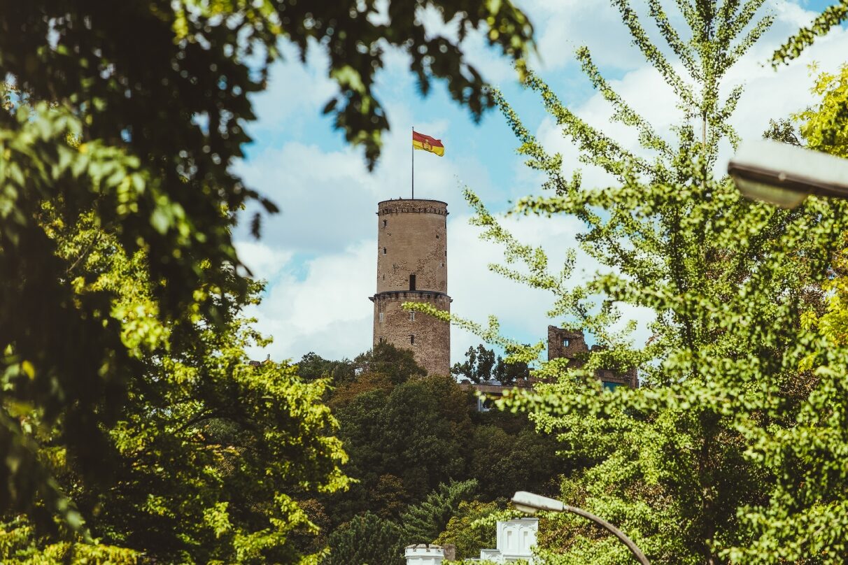 Blick auf den Bergfried der Godesburg