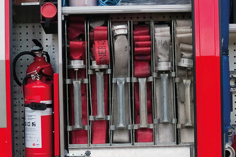 Ausrüstung in einem Feuerwehrwagen
