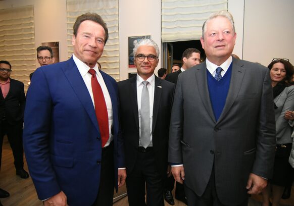 Oberbürgermeister Ashok Sridharan mit Arnold Schwarzenegger und Al Gore