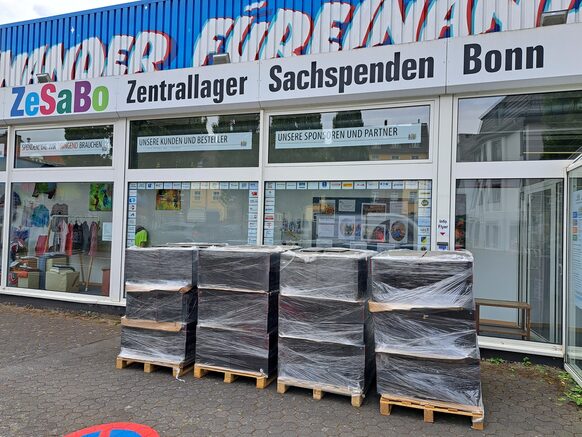 144 computers have been donated by the City of Bonn for Kherson. They, too, are on their way to Ukraine.