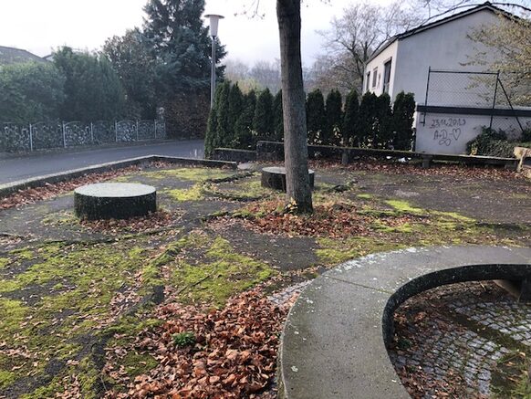 Der Pocket-Park in Duisdorf vor der Neugestaltung