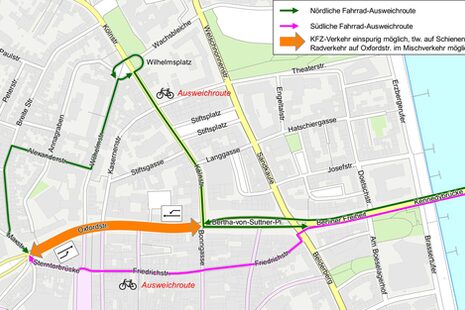 Während der Bauarbeiten in der Oxfordstraße gibt es drei mögliche Routen für den Radverkehr: durch die Friedrichstraße, durch die Altstadt oder - zusammen mit dem Kfz-Verkehr - an der Baustelle vorbei.