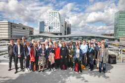 Die Gruppe aus Wirtschaft, Politik, Verwaltung sowie Handels- und Mobilitätsorganisationen informierte sich in Utrecht.