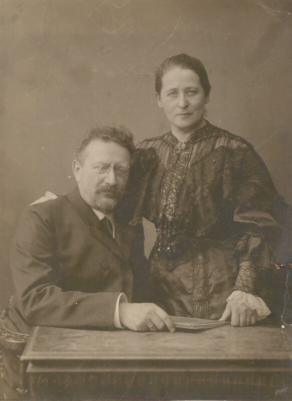 Hugo Grüters (1851-1928) mit Ehefrau Frieda [SN 70/278]