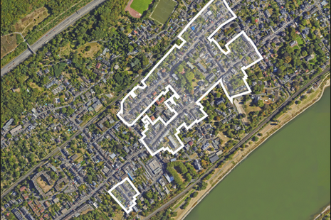 Luftbild des historischen Stadtkerns Oberkassel.