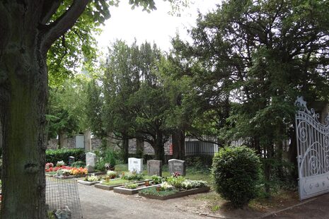 Friedhof Schwarzrheindorf