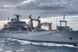 Der Einsatzgruppenversorger (EGV) „Bonn“ der deutschen Marine ist 2013 offiziell in Dienst gestellt worden. Die Stadt Bonn und der Freundeskreis übernehmen seitdem die Patenschaft über das Schiff.