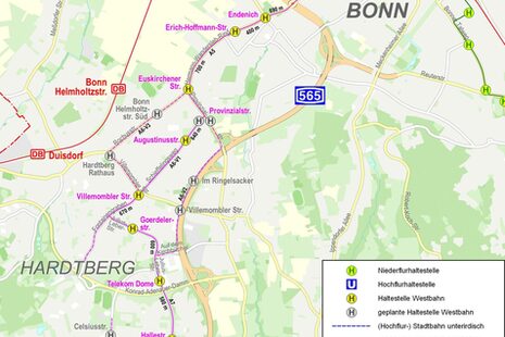 Die Karte bildet die verschiedenen Trassenvarianten und geplanten Haltestellen der Westbahn ab.